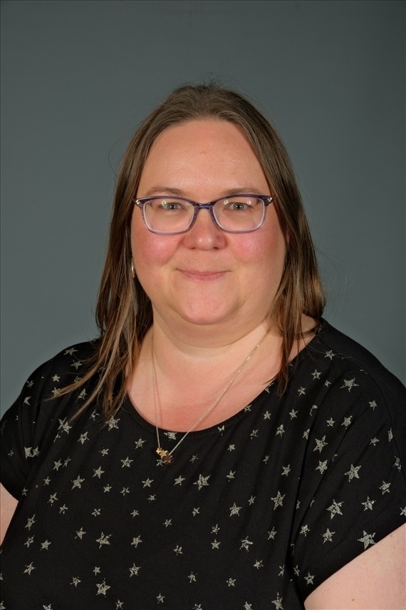 Photo of Mrs Sarah Tucker    