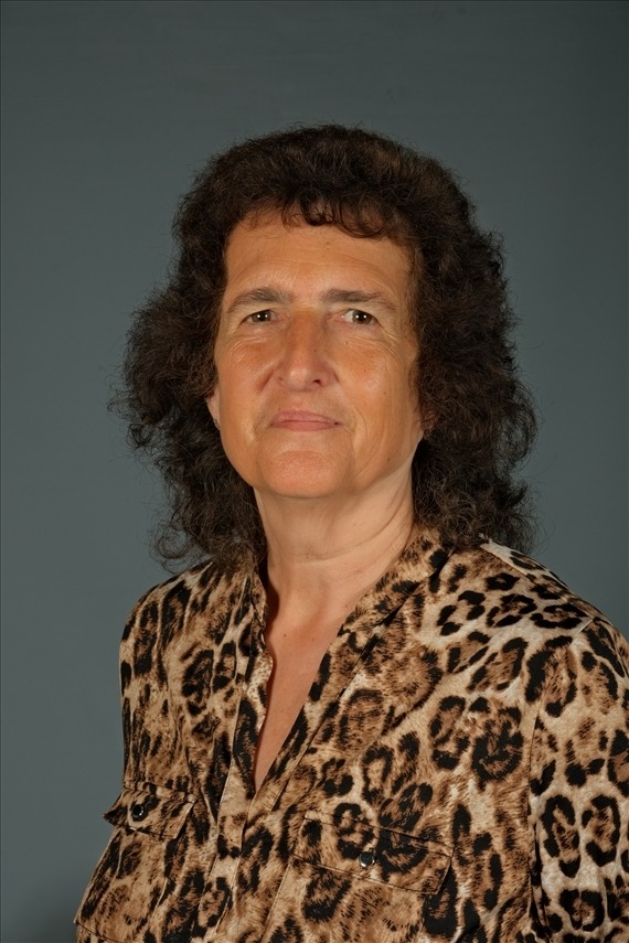 Photo of Mrs Linda Hallahan